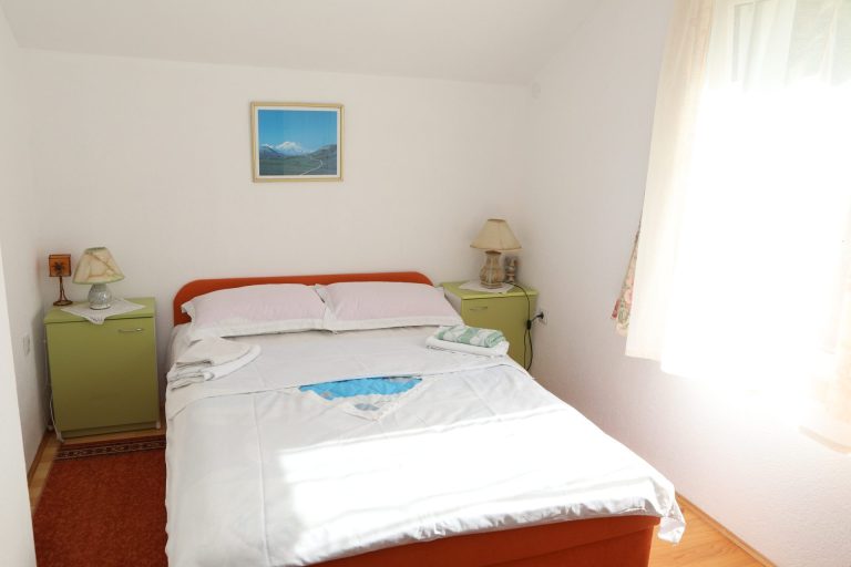 imgi 11 IMGL6319 768x512