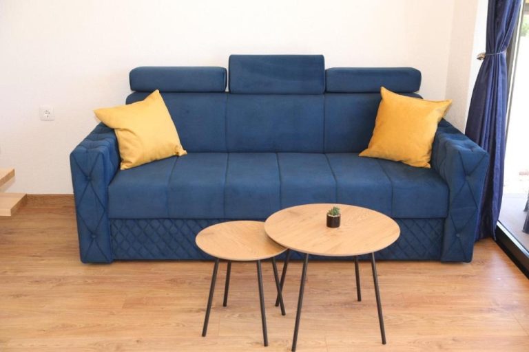 imgi 20 559030850 768x512