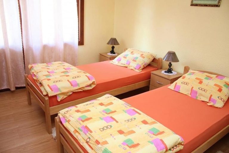 imgi 254 557934571 768x512