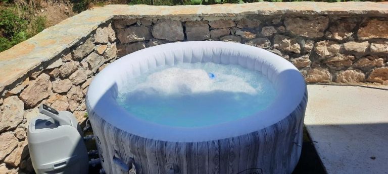 imgi 260 587154808 768x346