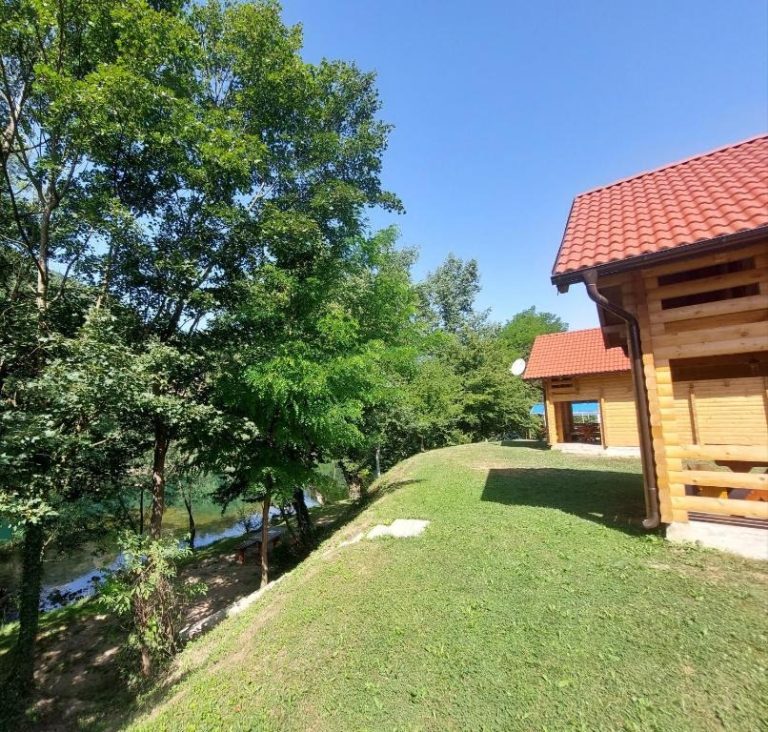 Apartmani Kajkut 2 768x732