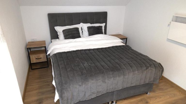 Kuca za odmor GAVRIC 12 768x432