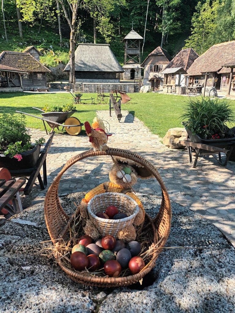 Ljubacke Doline 3 768x1024