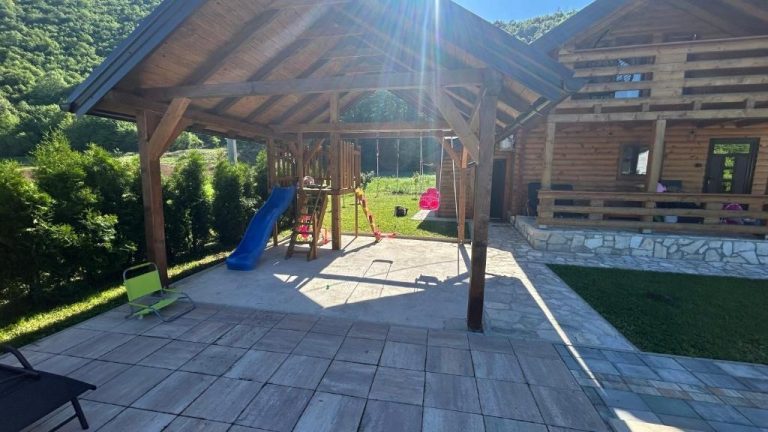 Villa LANA Krupa na Vrbasu 9 768x432